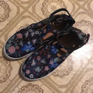 Fun shoes
